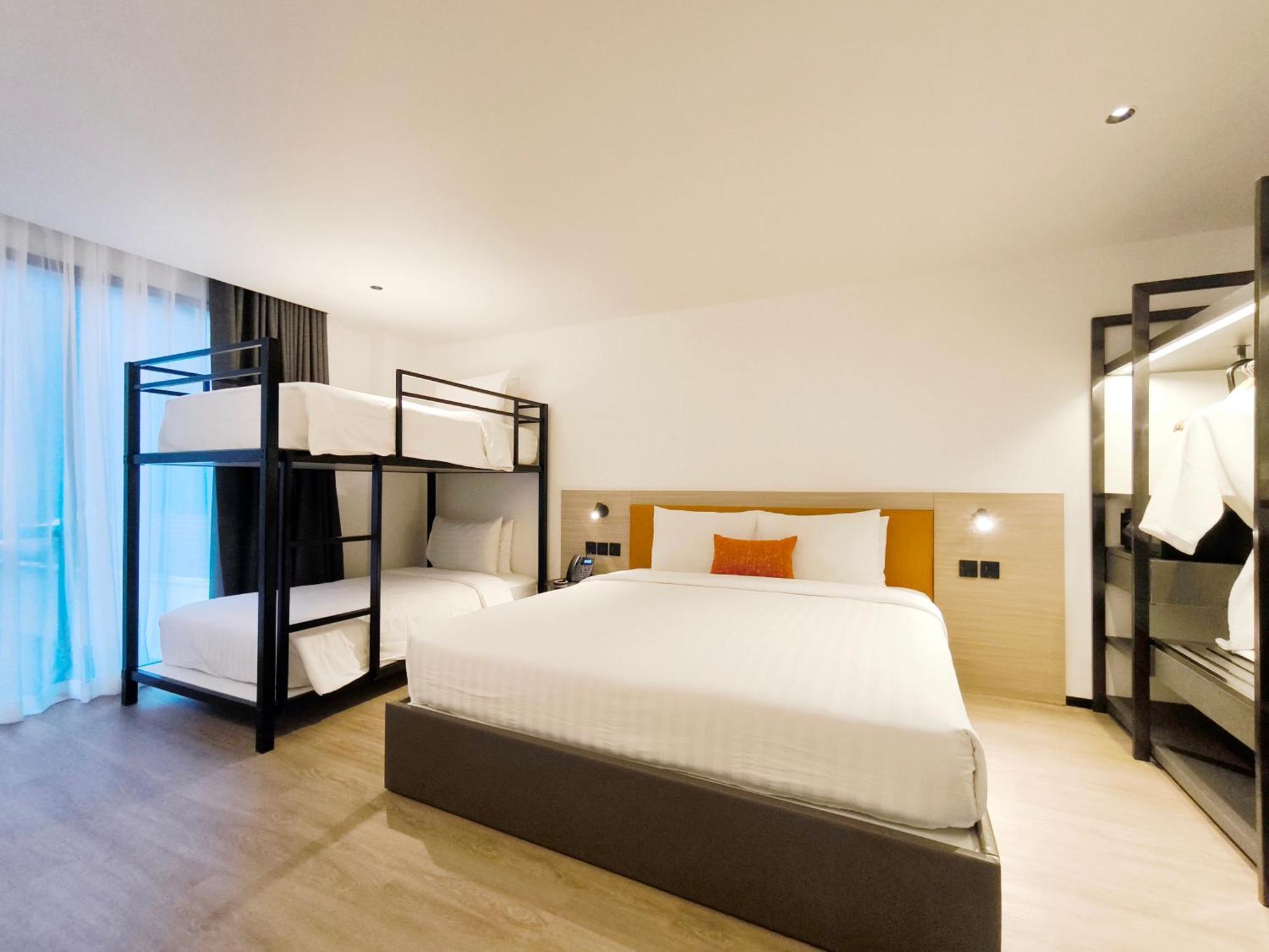 Отель Citichic Sukhumvit 13 By Compass Hospitality - Newly Renovated Бангкок Экстерьер фото